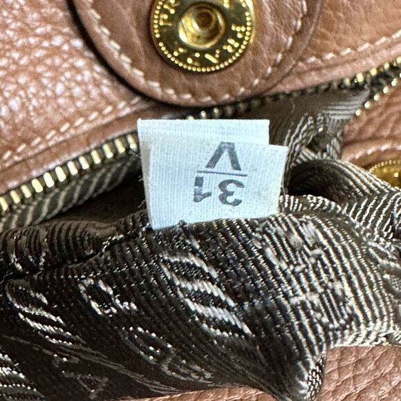 💯Authentic PRADA Vitello Daino Double Pocket Tote🍀 - Picture 11 of 16